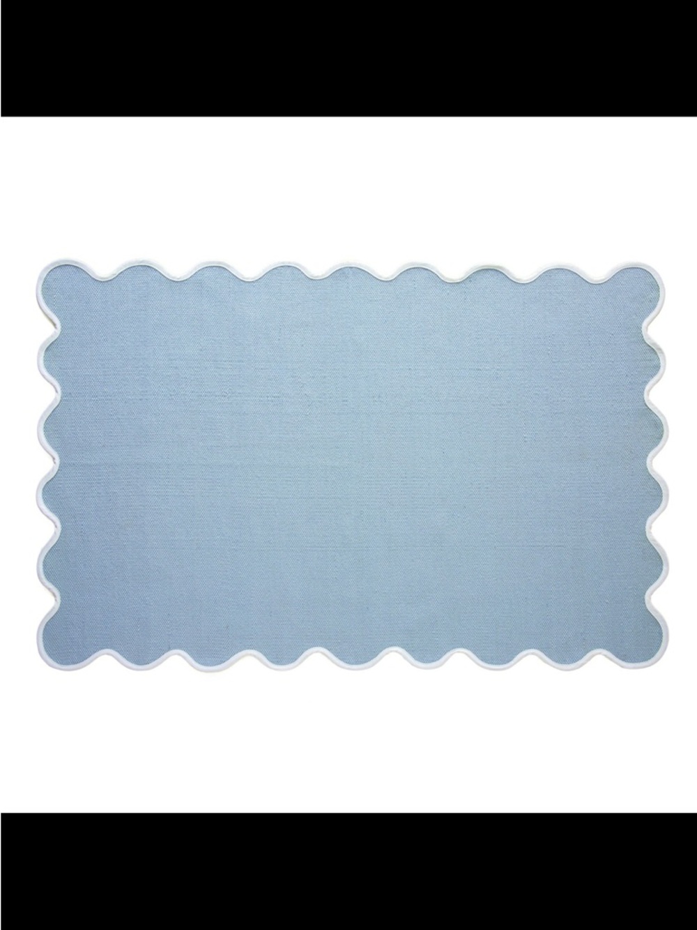 My Texas House Blue Scallop Indoor/Outdoor Layering Rug 24”x38”